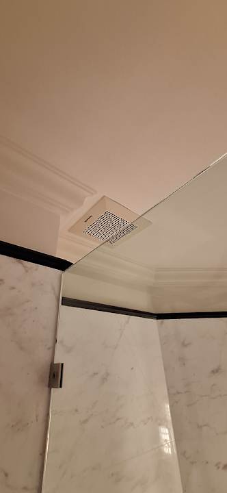 Zimmer Bach Suites Saigon, a Member of Design Hotels