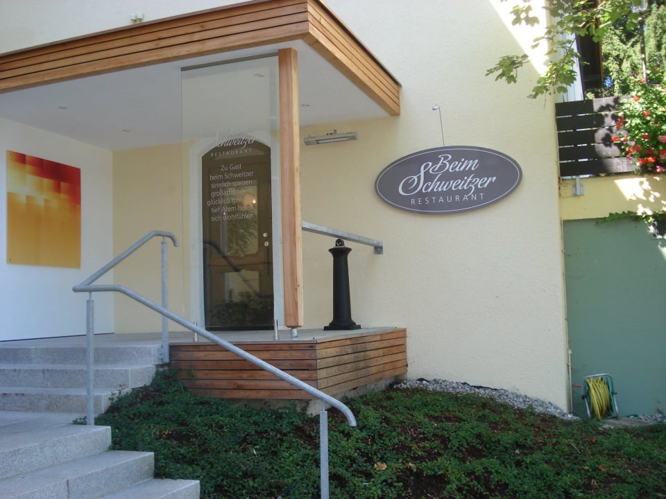 Eingang Restaurant Schweitzer Interest Vitalhotel