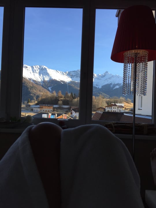 Im Ruheraum traumhafter Ausblick Romantik & Spa Alpen-Herz