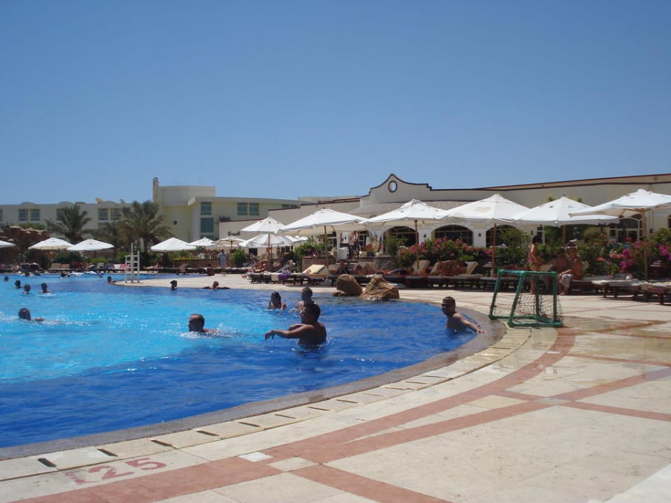 Basen-głębszy Regency Plaza Aqua Park & Spa