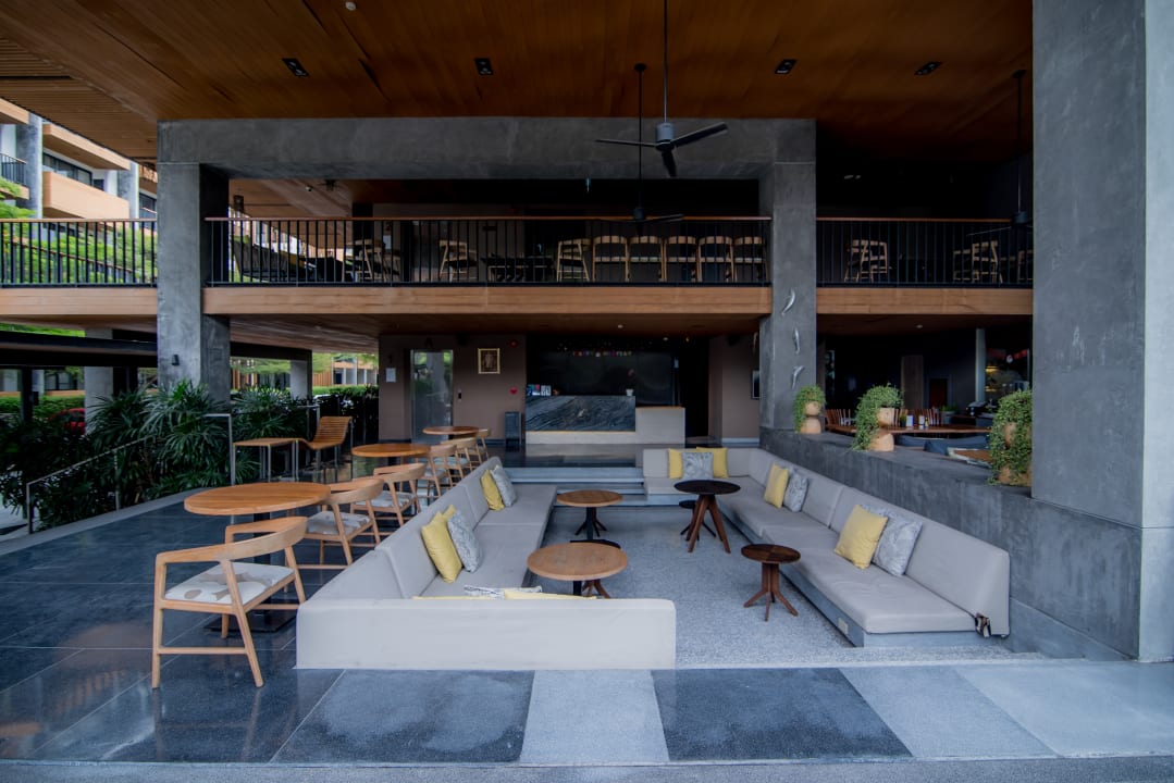 Lobby The Silver Palm Wellness Resort