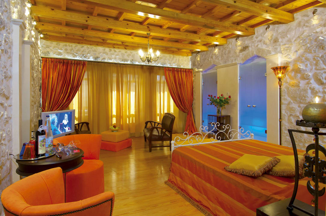 Junior Orange Suite Avli Lounge Apartments