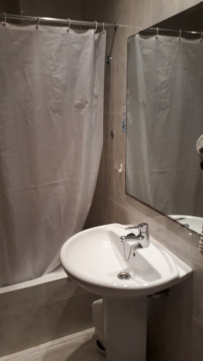 Zimmer Universal Hotel Aquamarin