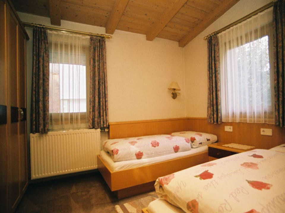 Schlafzimmer Apartment Rosa Apartmenthaus Edelberg