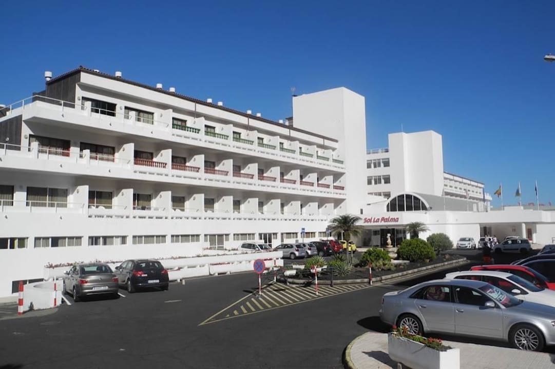 Haupteingang Melia La Palma Hotel