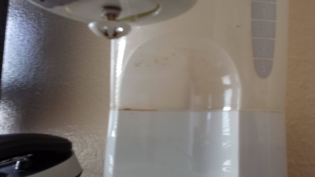 Kaffeemaschine verdreckt Ferienwohnungen Ferienpark Weissenhäuser Strand