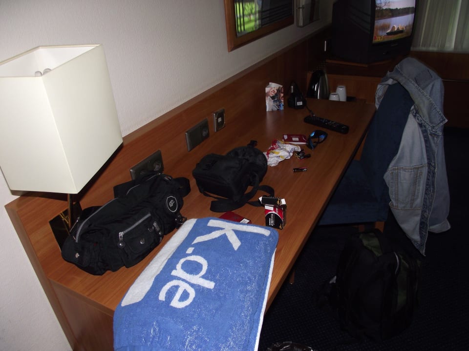 Groß Leonardo Hotel Köln Bonn Airport