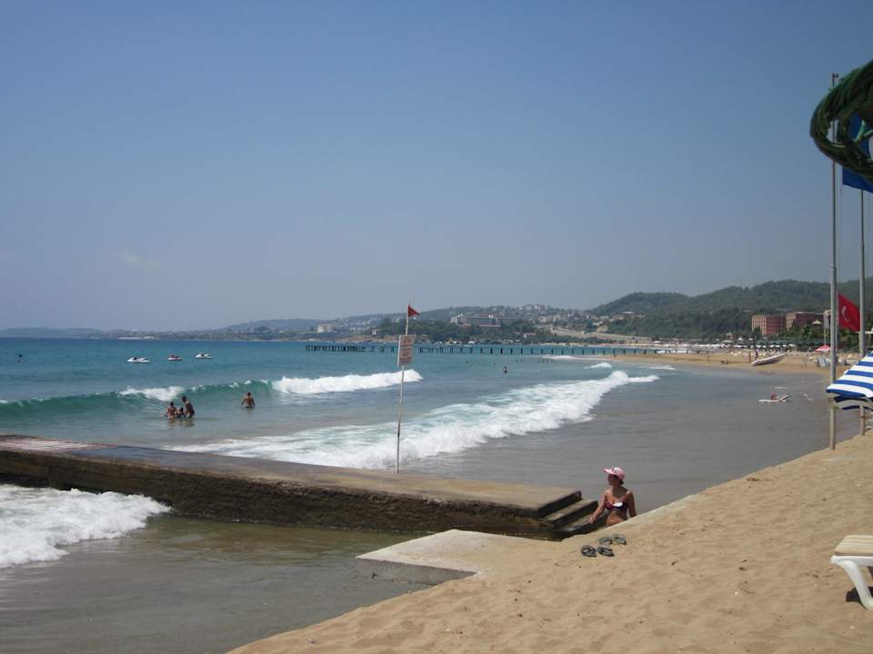 Strand mit Steg Top Hotel