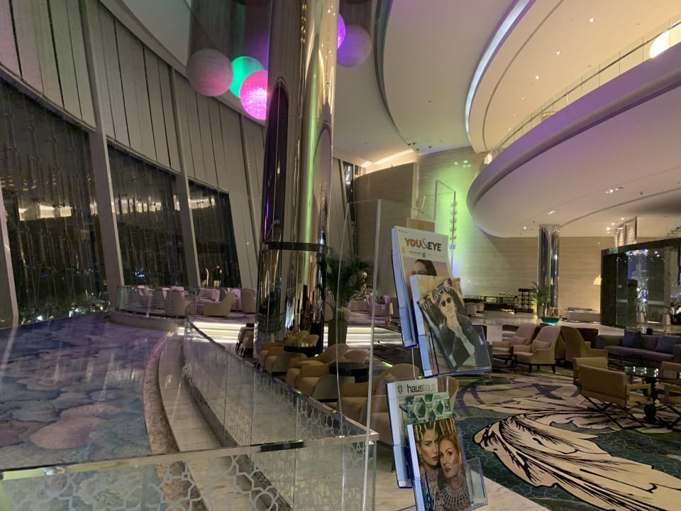 Lobby Conrad Abu Dhabi Etihad Towers