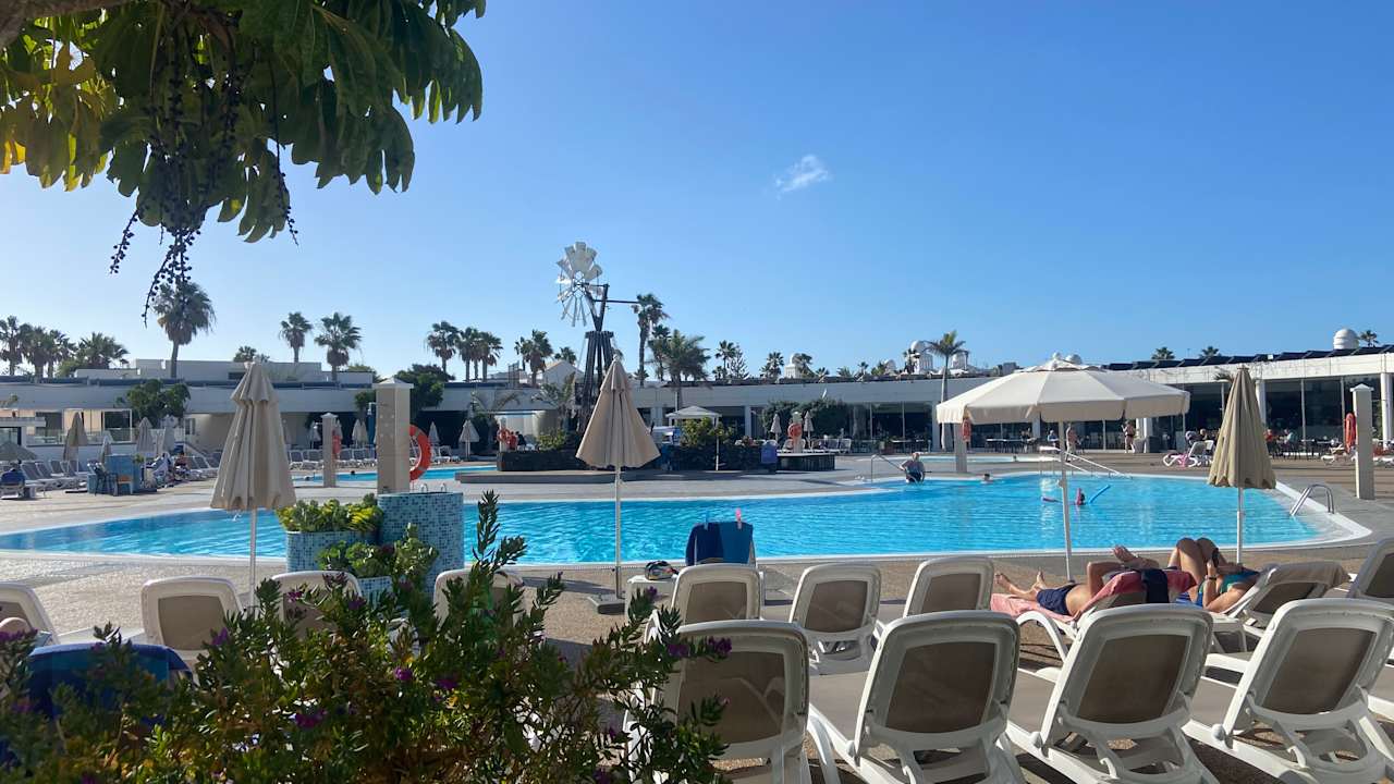 Pool Relaxia Lanzasur Club