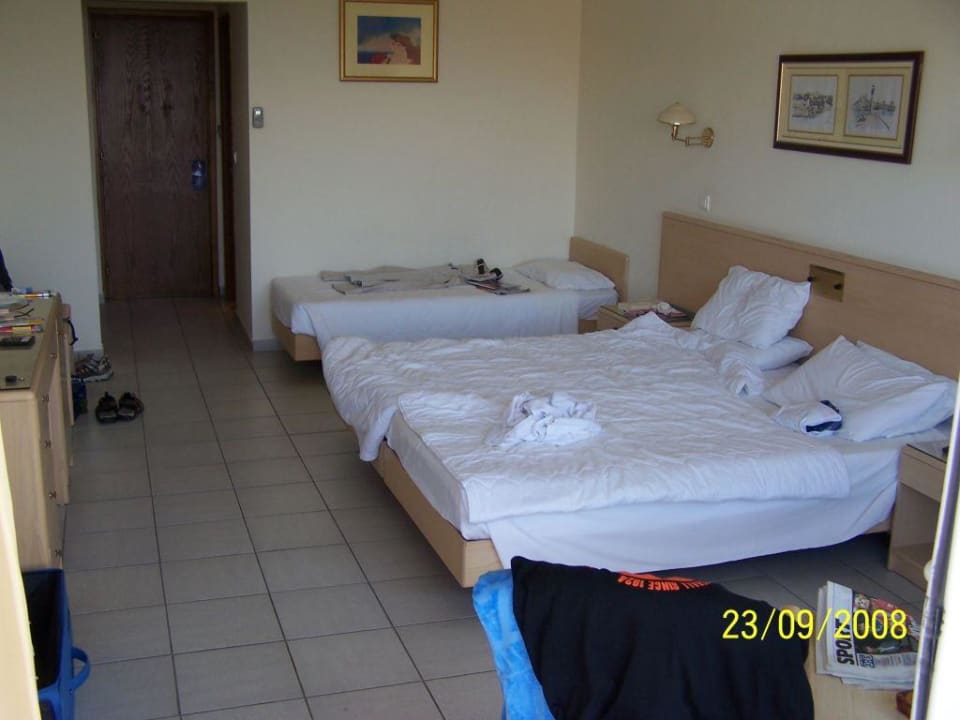 Zimmer-Innenansicht Hotel Kalithea Mare Palace