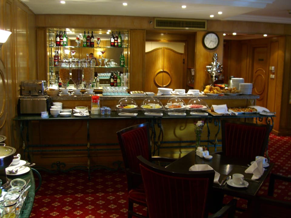 Frühstück in der Excecutive Lounge Concorde El Salam Hotel Cairo