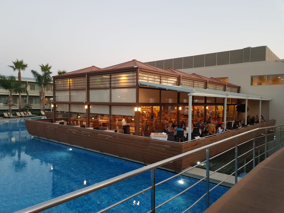 Gastro Blue Lagoon Resort