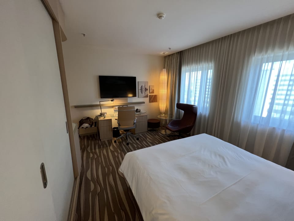 Zimmer Hilton Frankfurt Airport