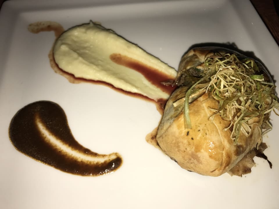 Gastro DoubleTree by Hilton Resort & Spa Marjan Island