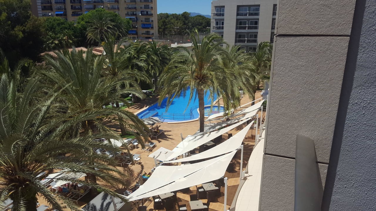 Blick vom Bakon Hotel Cosmopolitan