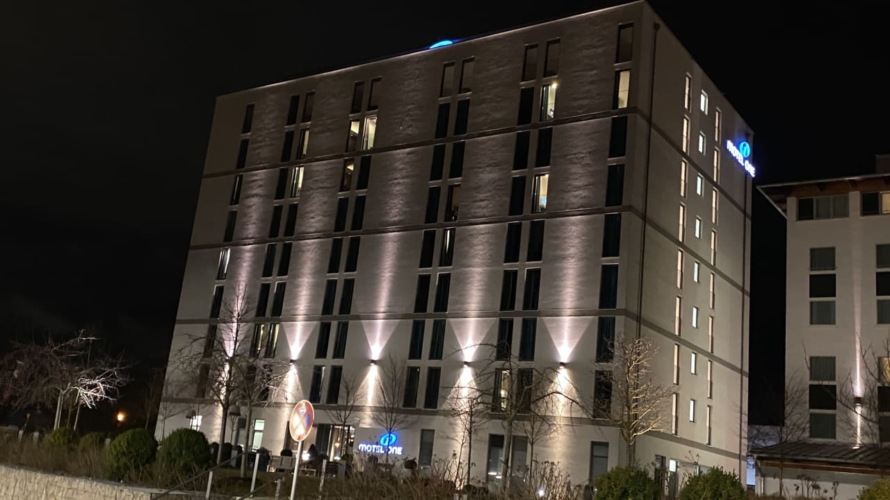 Außenansicht Motel One München-Garching