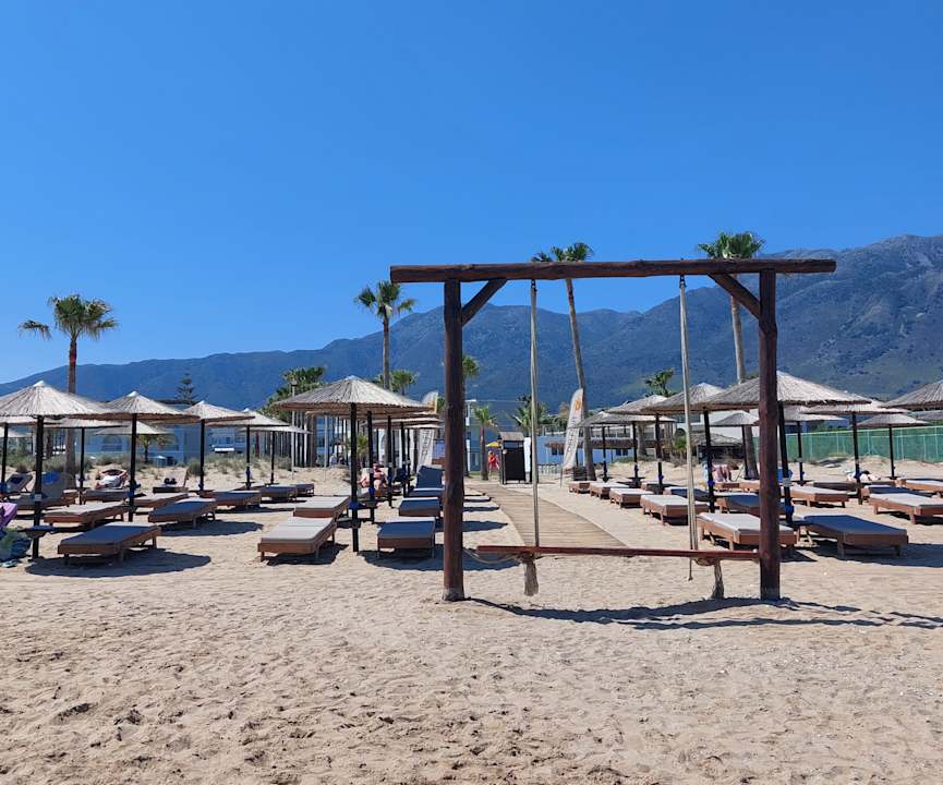 Strand Delfina Tropic Beach