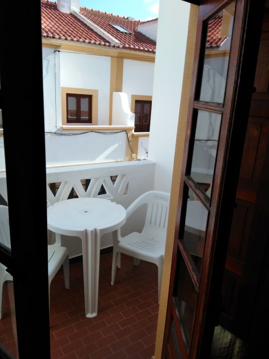 Ausblick Guesthouse Castilho - Adults only