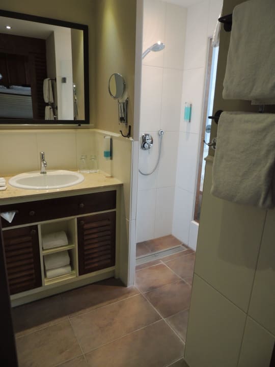 Waschtisch mit Dusche Hotel Bell Rock Europa-Park