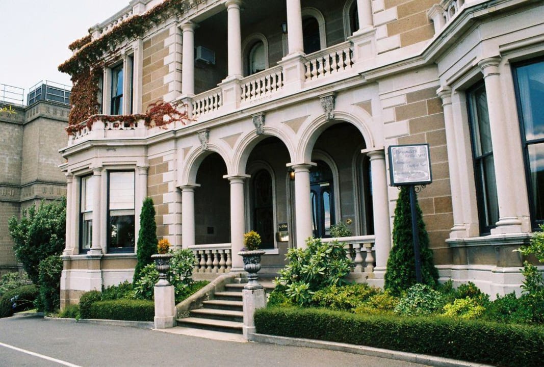 Eingangsbereich Hotel Lenna of Hobart
