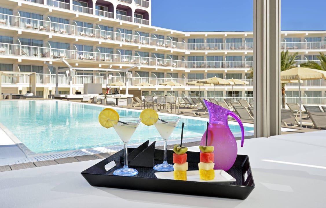 Solarium Bar Sol House The Studio - Calviá Beach - Adults Only