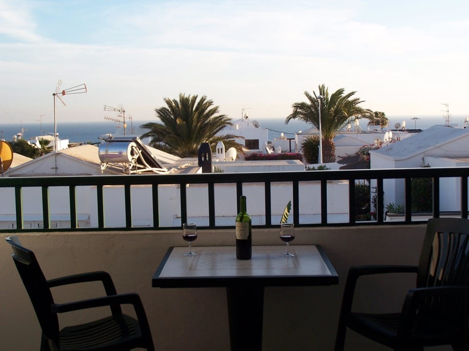 Blick vom Balkon zum Meer Apartamentos La Tegala