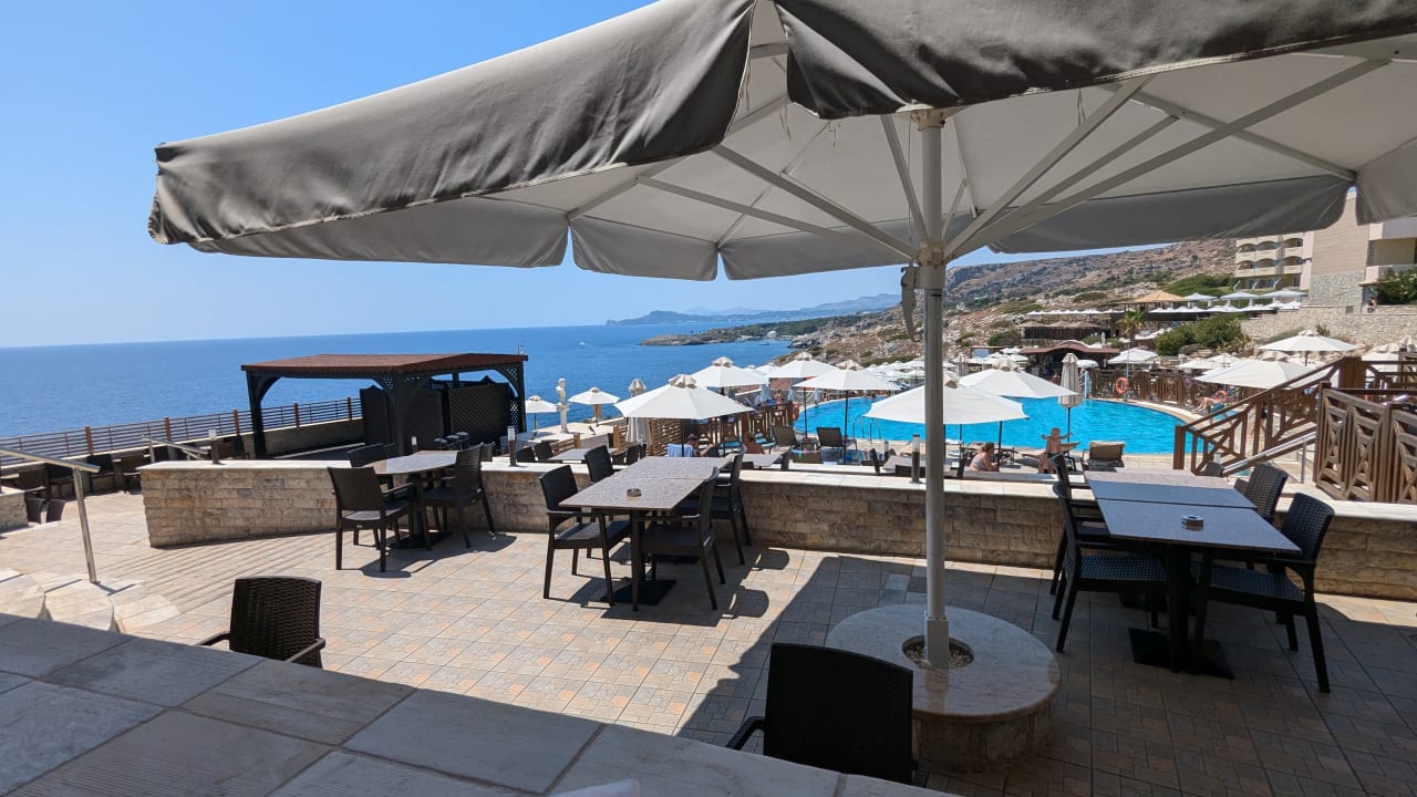 Außenansicht Hotel Kalithea Horizon Royal