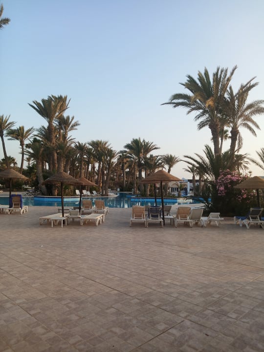 Pool Zita Beach Resort