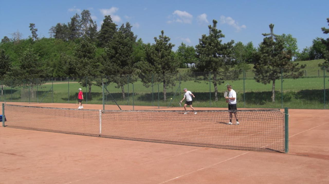Tennisplätze Aktivhotel Marko