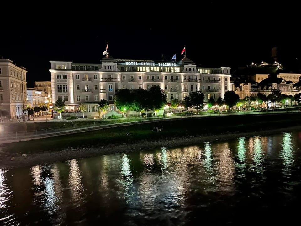 Außenansicht Hotel Sacher