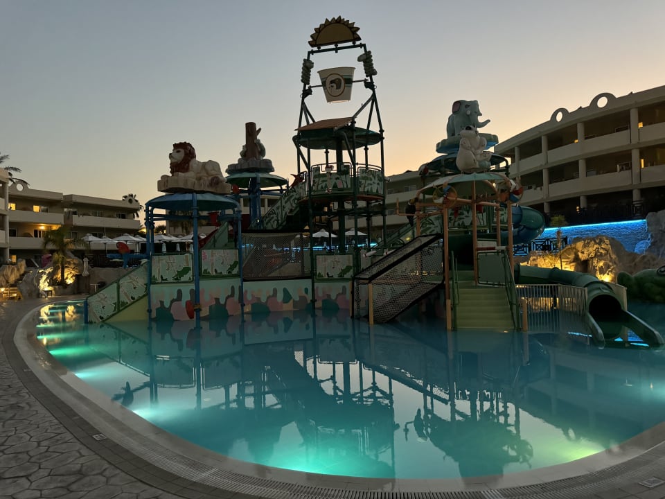 Pool Hotel Kalithea Mare Palace