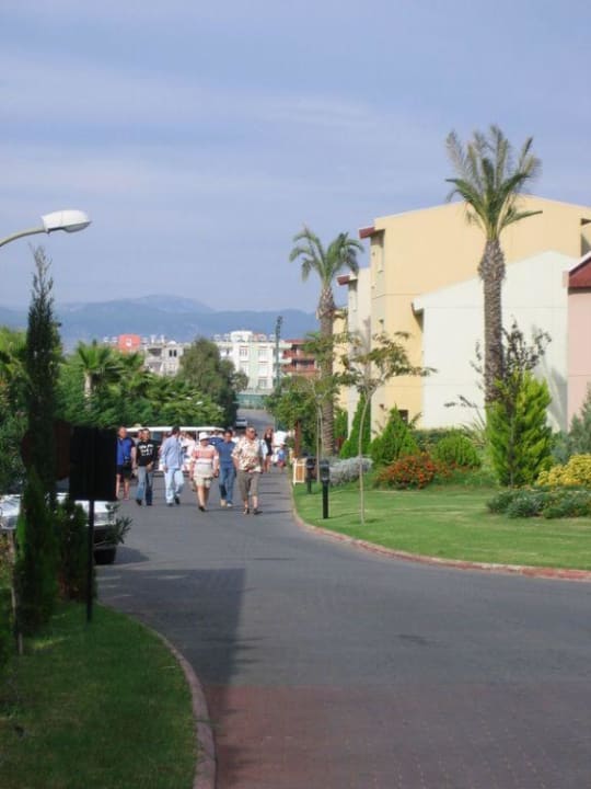 Weg am Hotel Selectum Family Resort Side