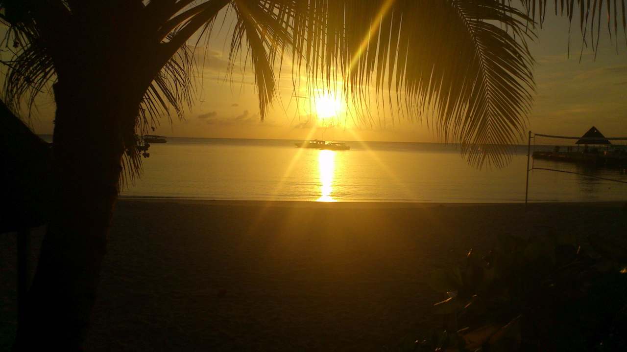 Sonnenaufgang Summer Island Maldives