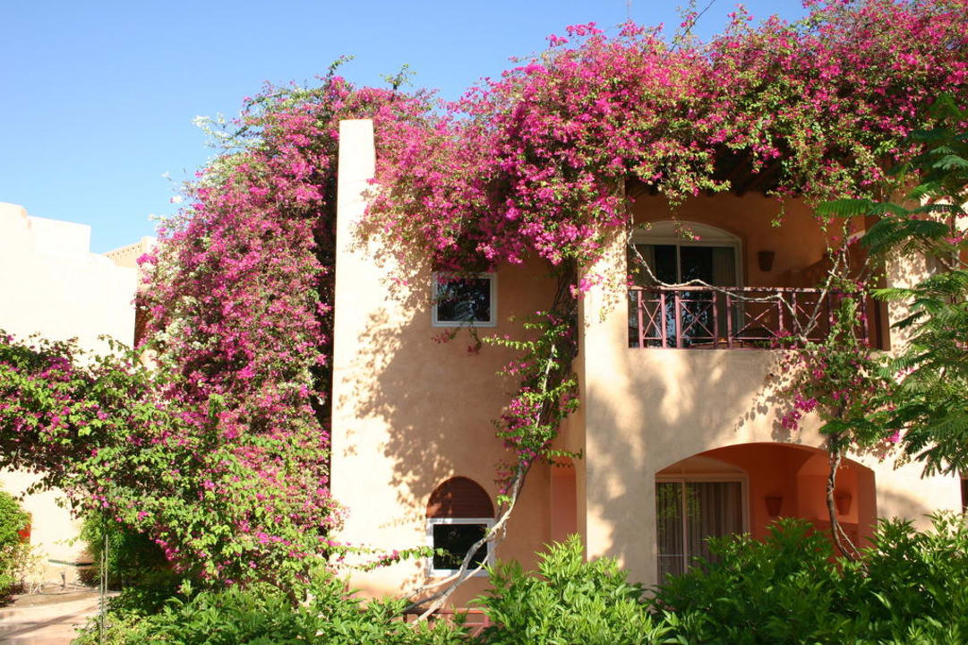 2 stöckige Bauweise Iberotel Makadi Beach