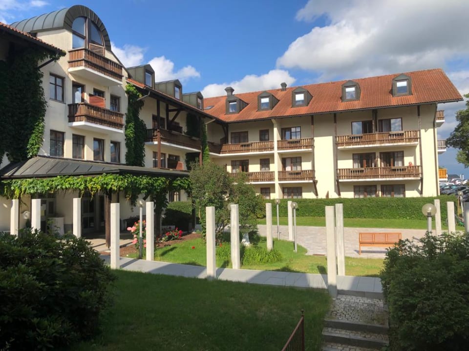 Außenansicht Landhotel Rosenberger