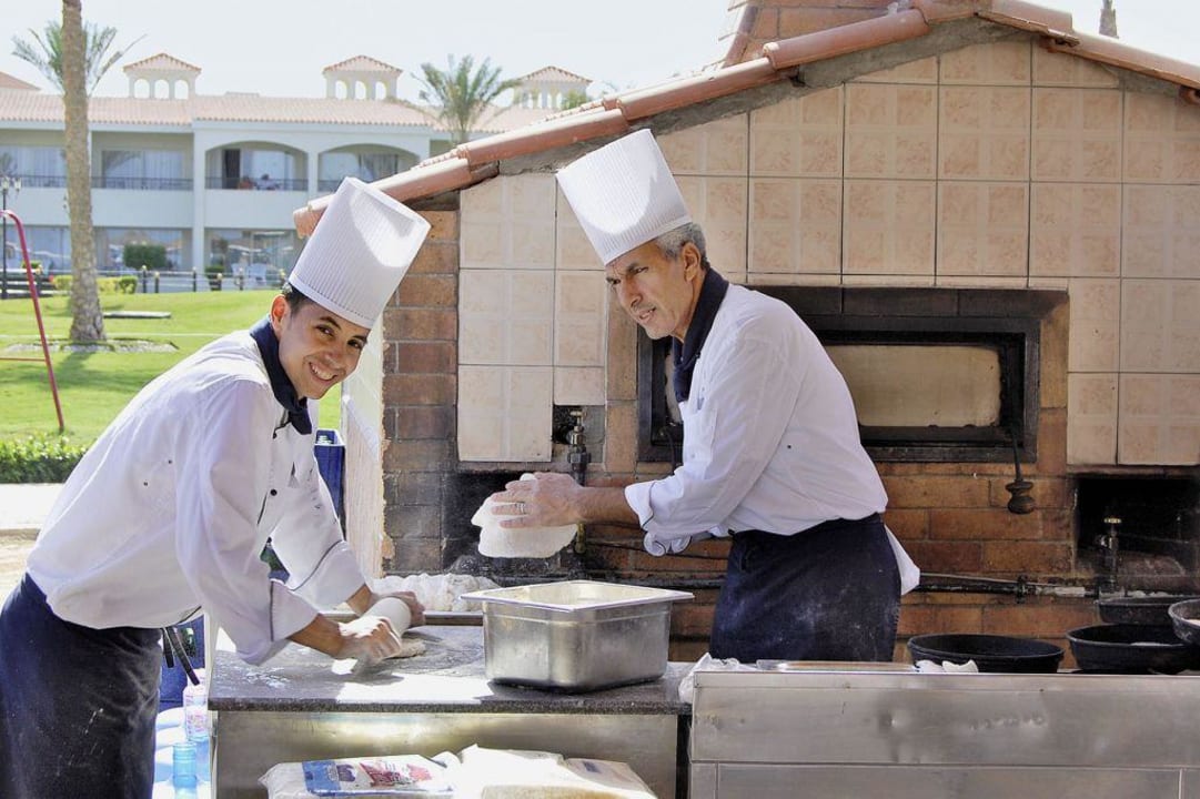 Pizzabäcker am Strand Pickalbatros Dana Beach Resort - Hurghada