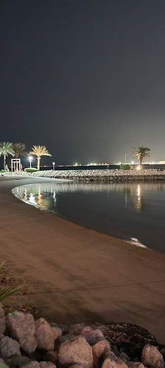 Strand Sheraton Grand Doha Resort & Convention Hotel