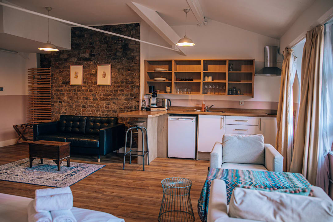 Zimmer Selina NQ1 Manchester