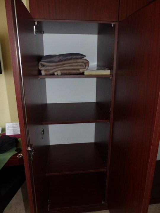 Ausreichende Fächer Pension am Rathaus