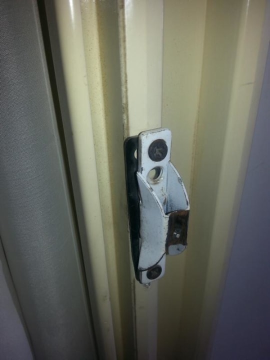 Terrassentüre ohne Funktion.. kann jeder rein Serenity Alpha Beach