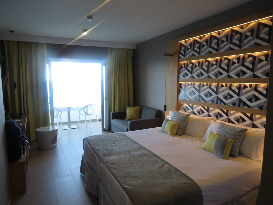 Zimmer Atlantic Mirage Suites & Spa - Adults only