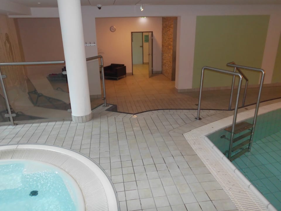 Pool Sonnenhotel Bayerischer Hof