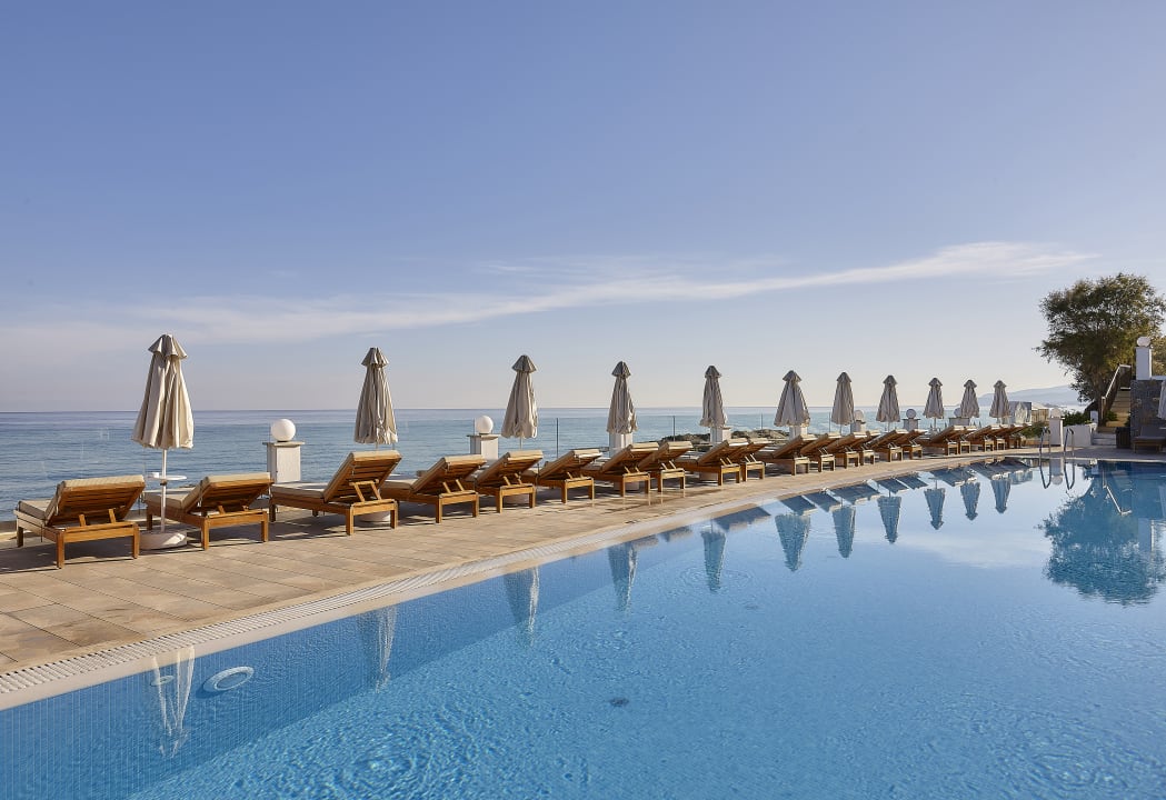Pool Alexander Beach Hotel & Village Resort
