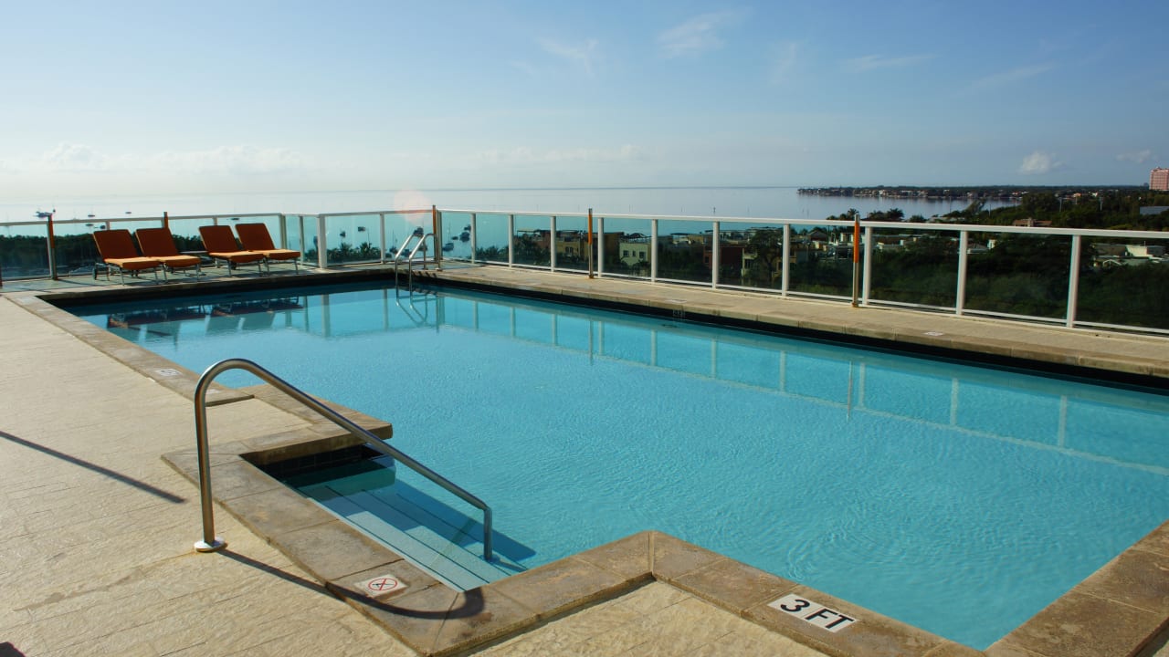 Pool Hotel Aria, BW Premier Collection