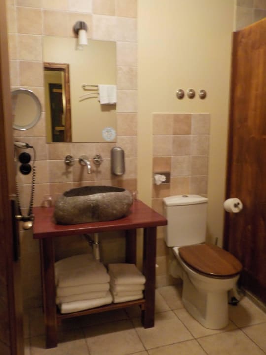 Bad im Premiumzimmer Tropical Islands Resort