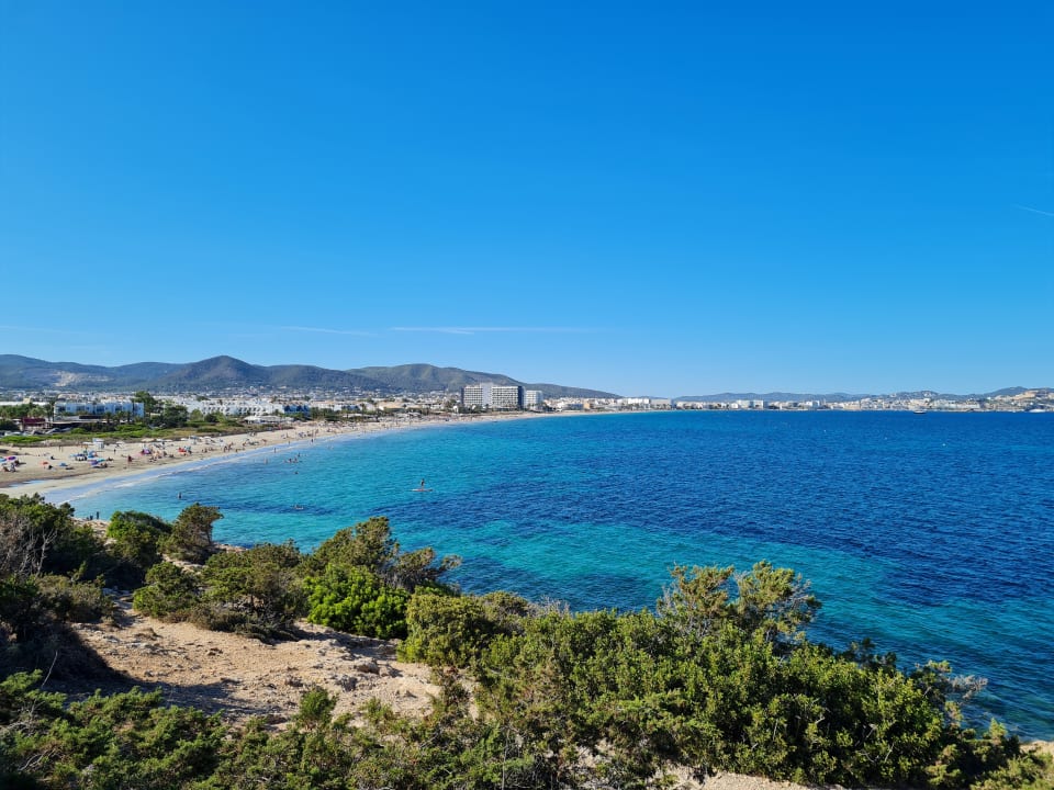 Strand The Ibiza Twiins