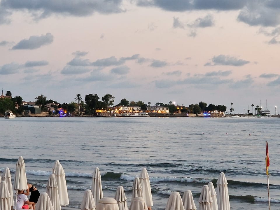 Strand Trendy Side Beach Hotel - Adults only