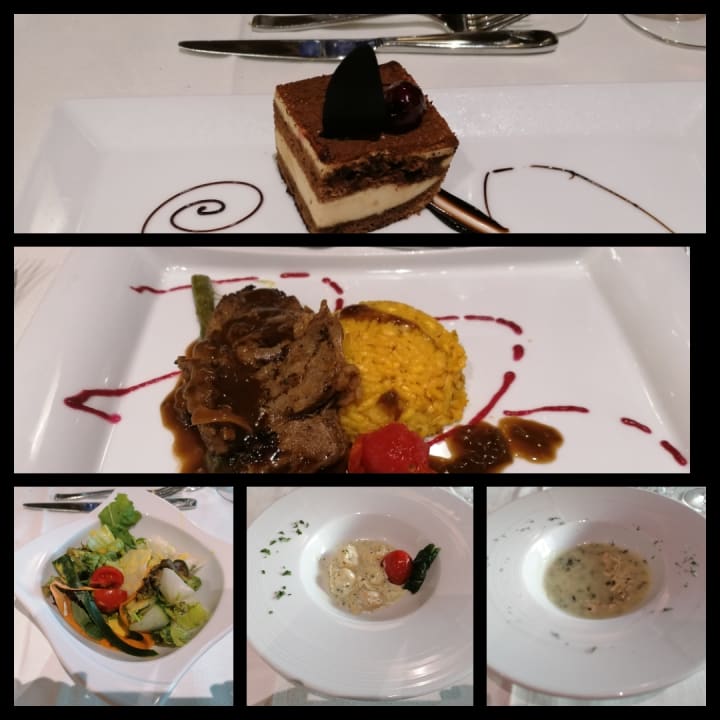 Gastro The Sense Deluxe Hotel
