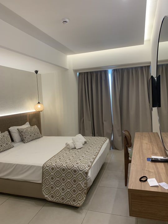 Zimmer Blue Sea Island
